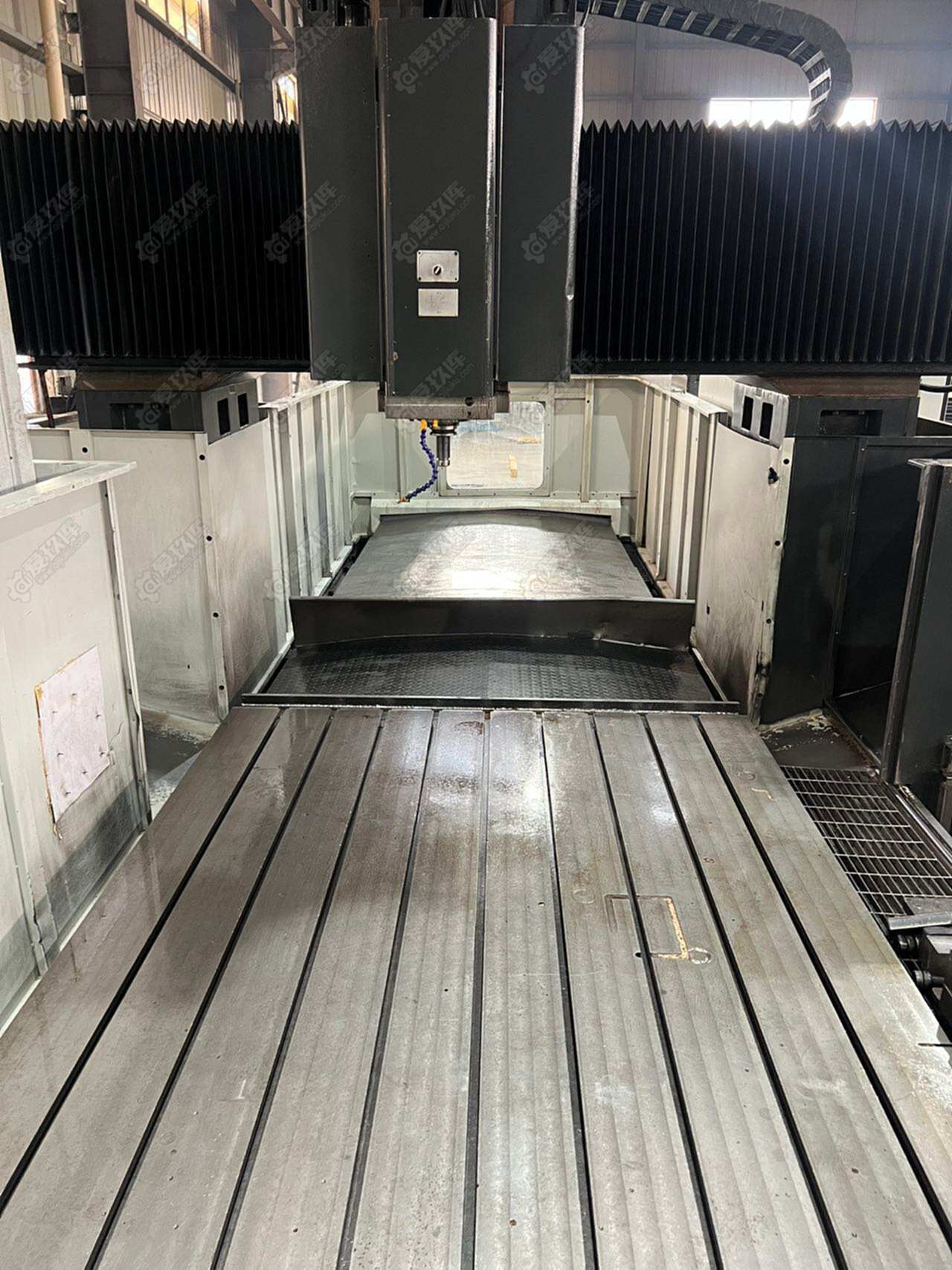 二手龙门加工中心