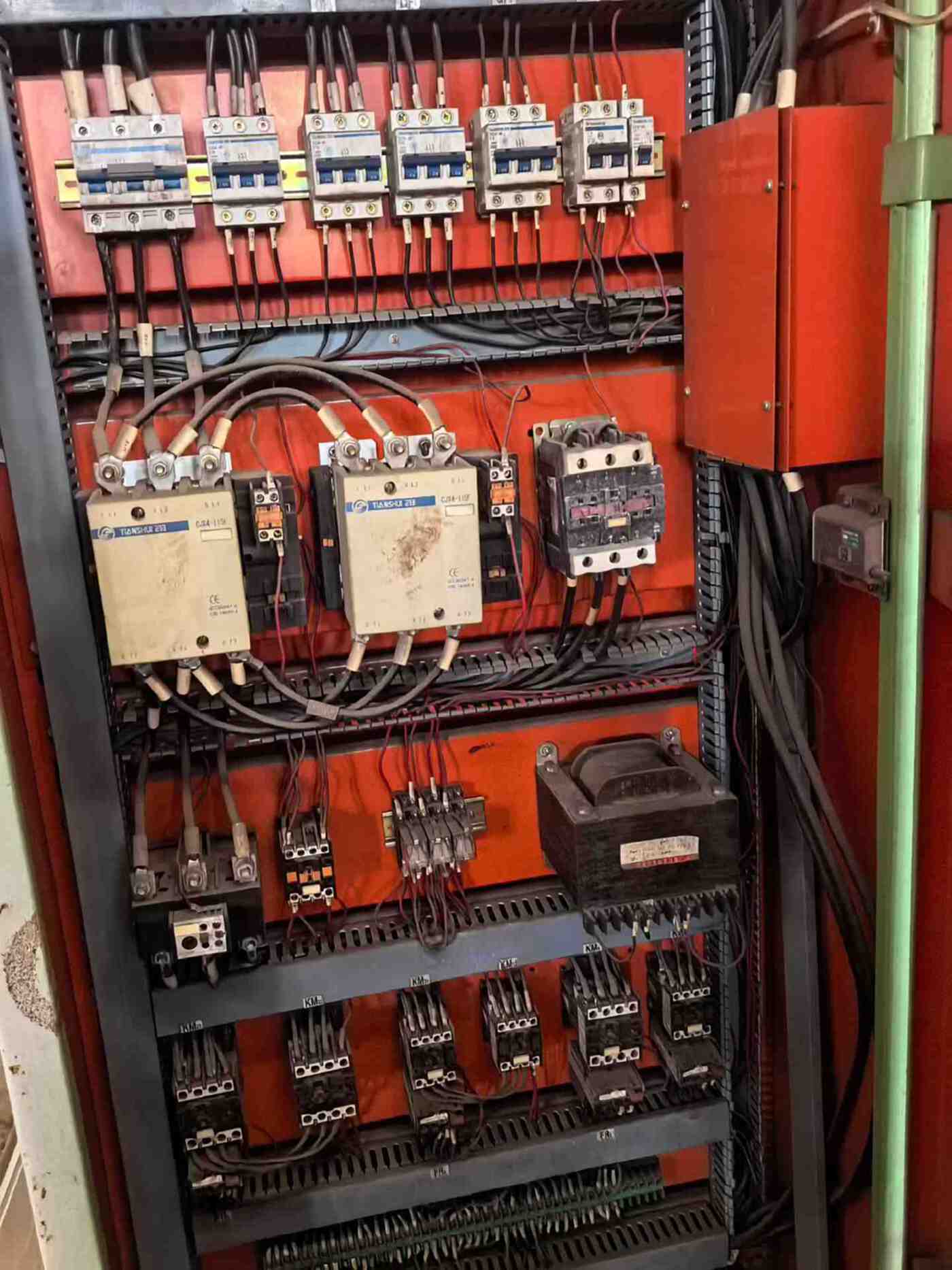 南通恒力100*3200 卷板机