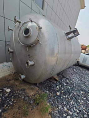 现货二手12600L立式304不锈钢储罐 12.6立方常压储液罐 食品化工原料储存罐