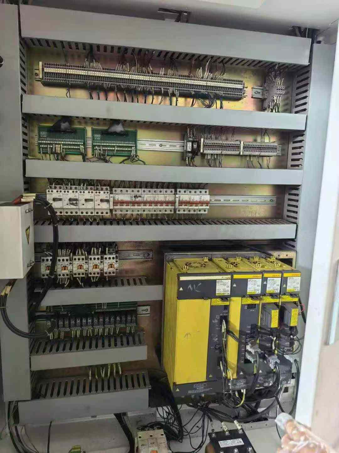 二手立式加工中心