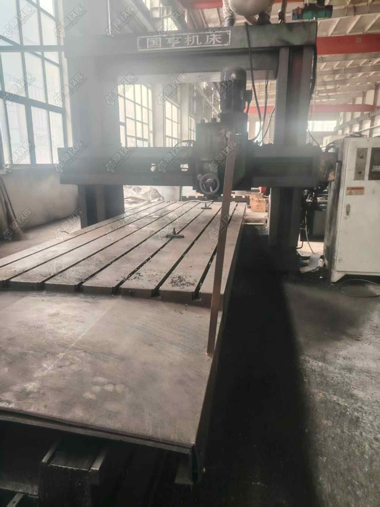 上海龙门洗X2020C龙门铣床