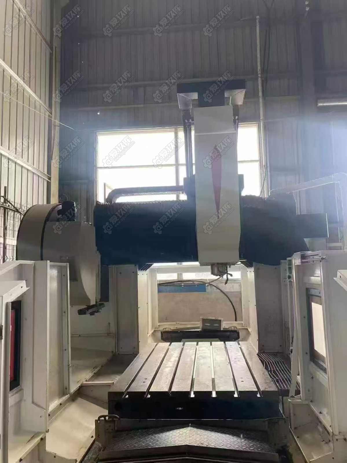 上海龙门洗X2020C龙门铣床