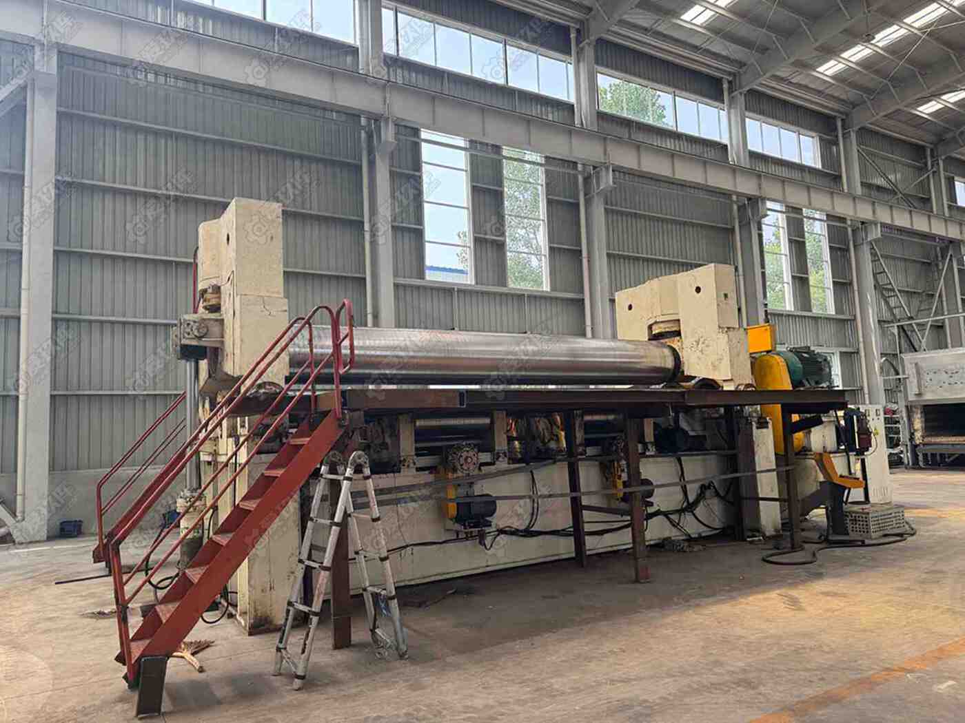 昊垣40×6米液压上辊万能卷板机卷板机