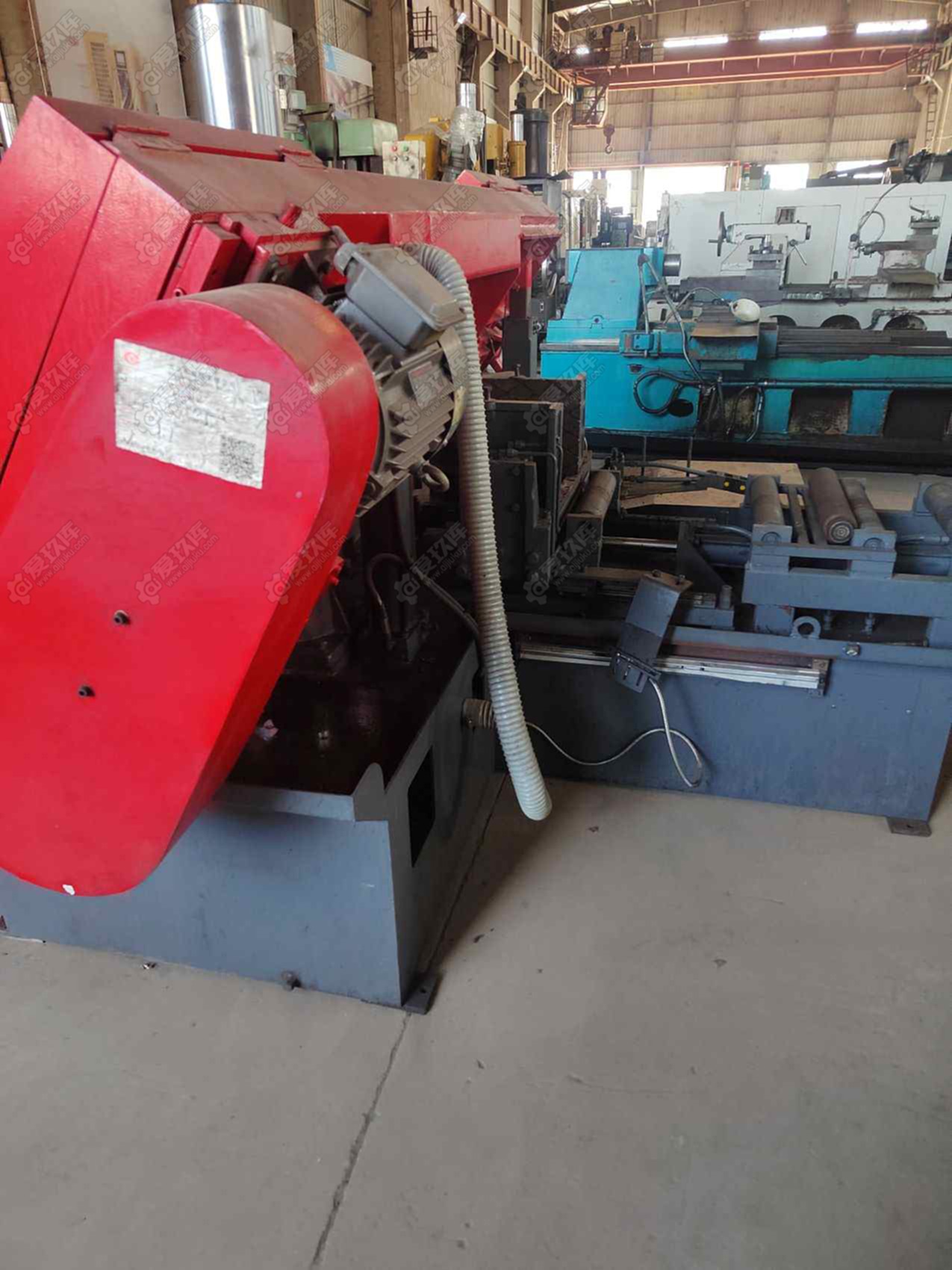 沪缙 GWK4240 数控金属带锯床GWK4240 锯床