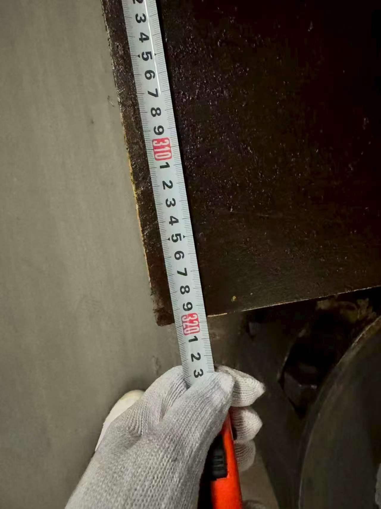 南通锻压1000 液压机
