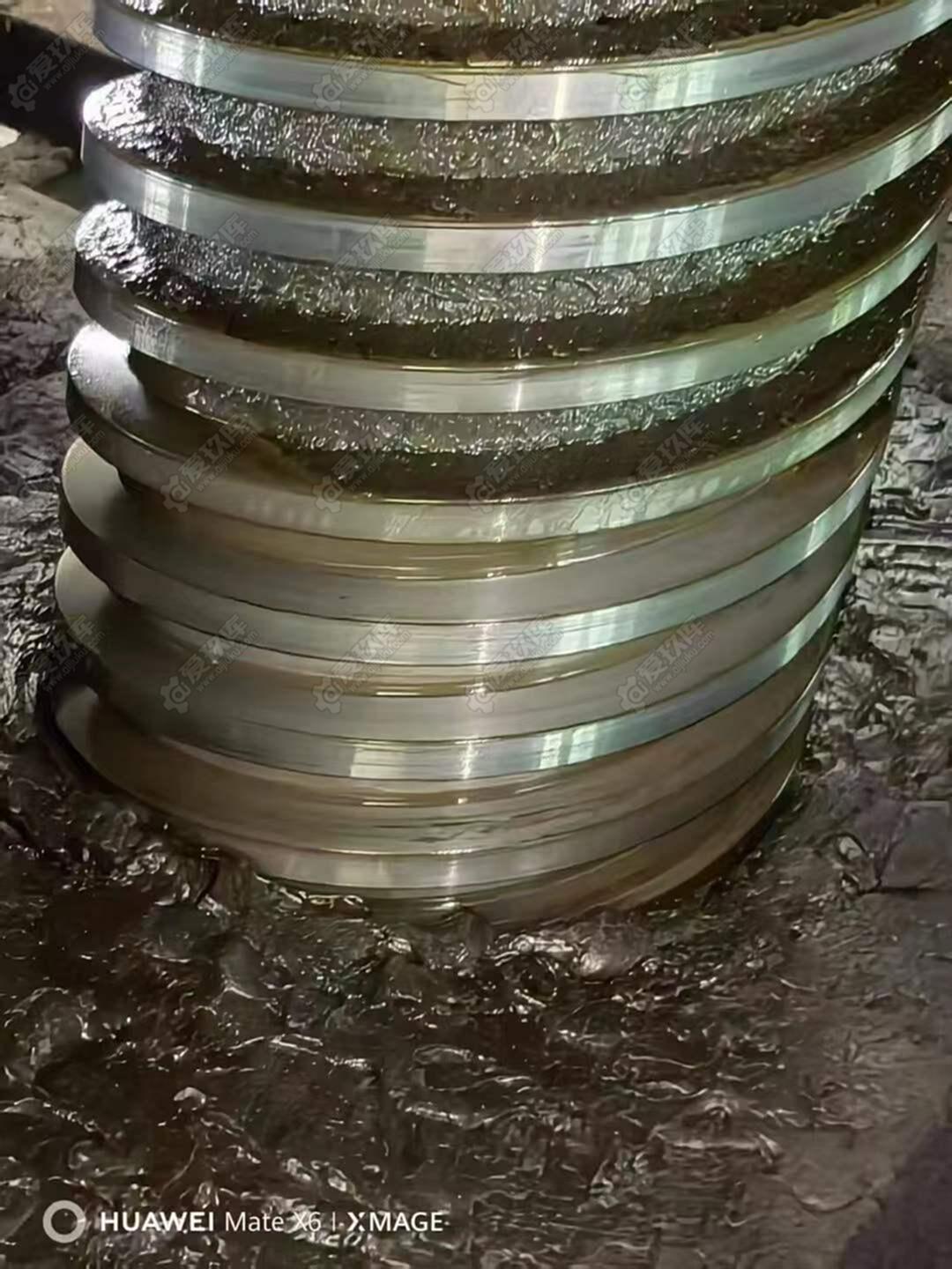 青锻2500T 摩擦压力机
