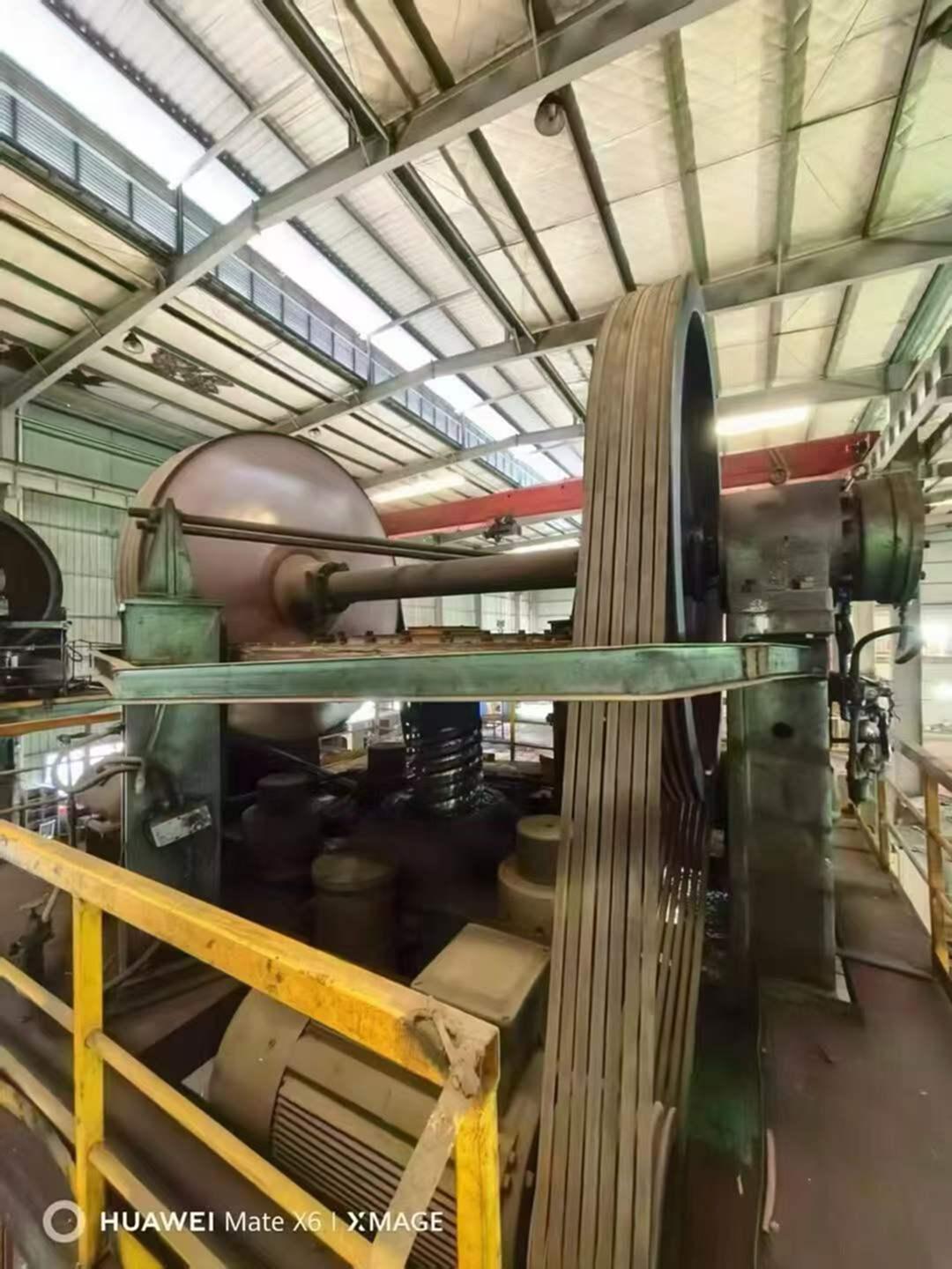 青锻2500T 摩擦压力机