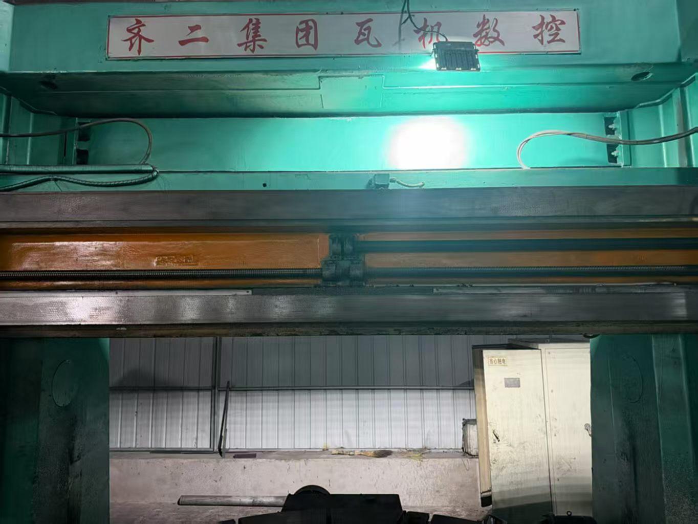 齐二瓦机5240 立车