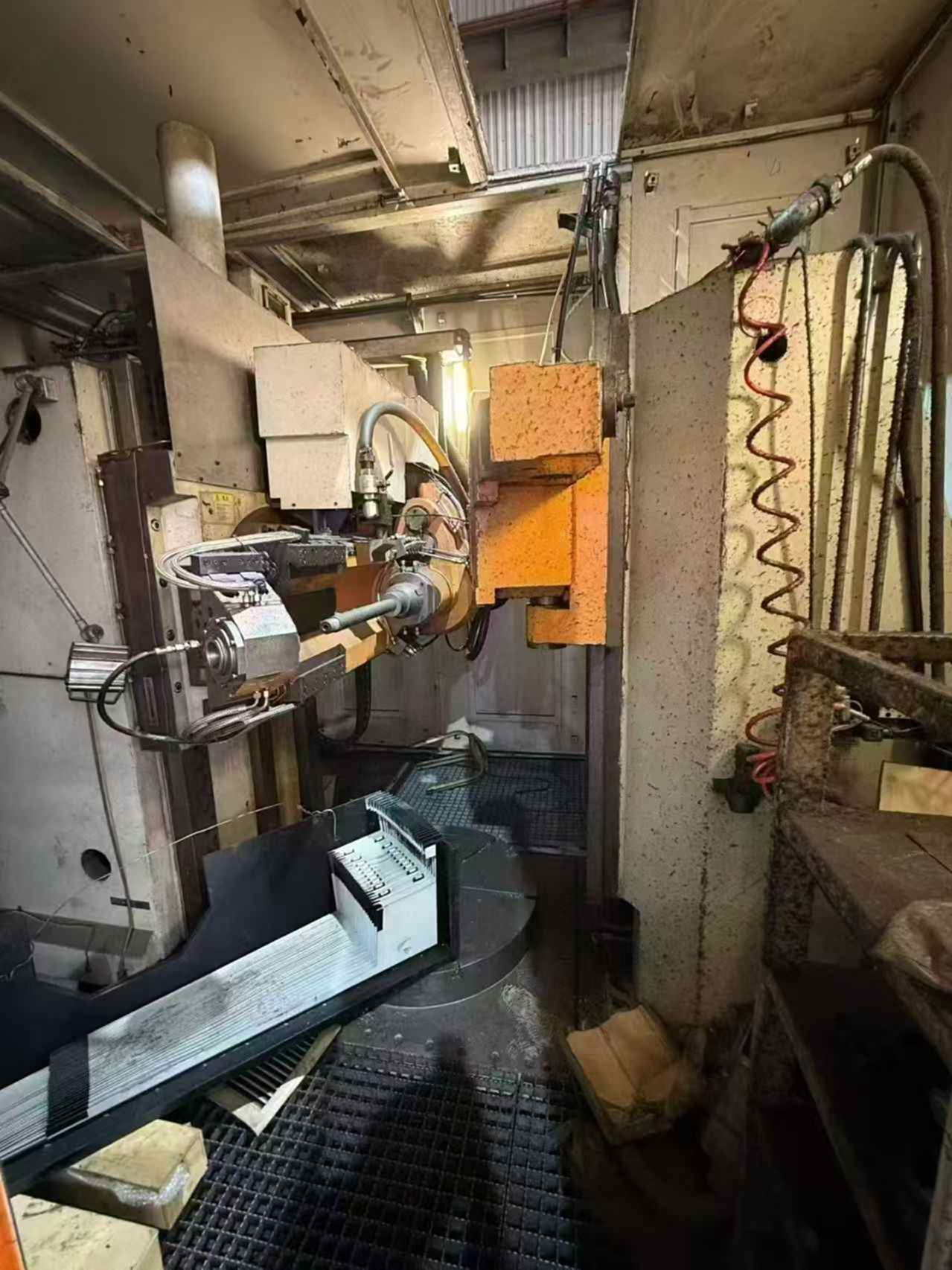 重庆YD31125CNC6滚齿机