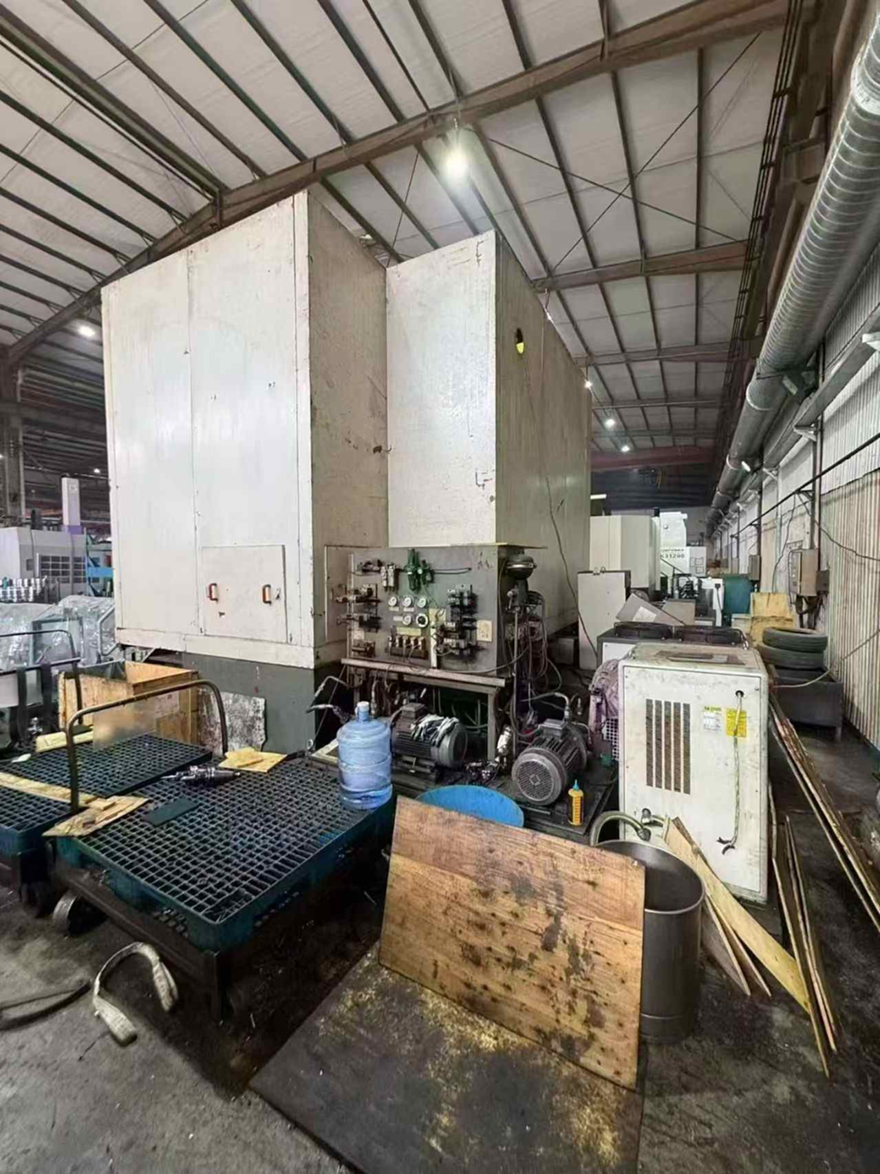 重庆YD31125CNC6滚齿机