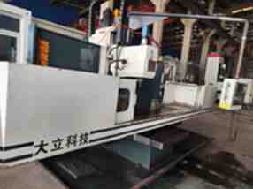 大立VDM1600数控床身铣床2014年8月出厂VDM1600 立铣