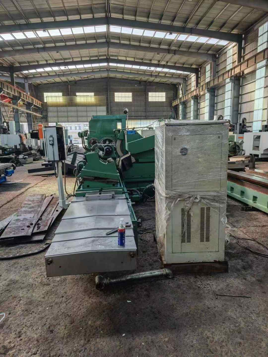 齐齐哈尔C61125B卧车