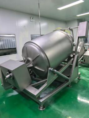 For sale: 1700-liter refrigerated hydraulic tumbling machine from Hebei Xiaojin