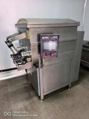 For sale the Hamp 400 vacuum filling mixer