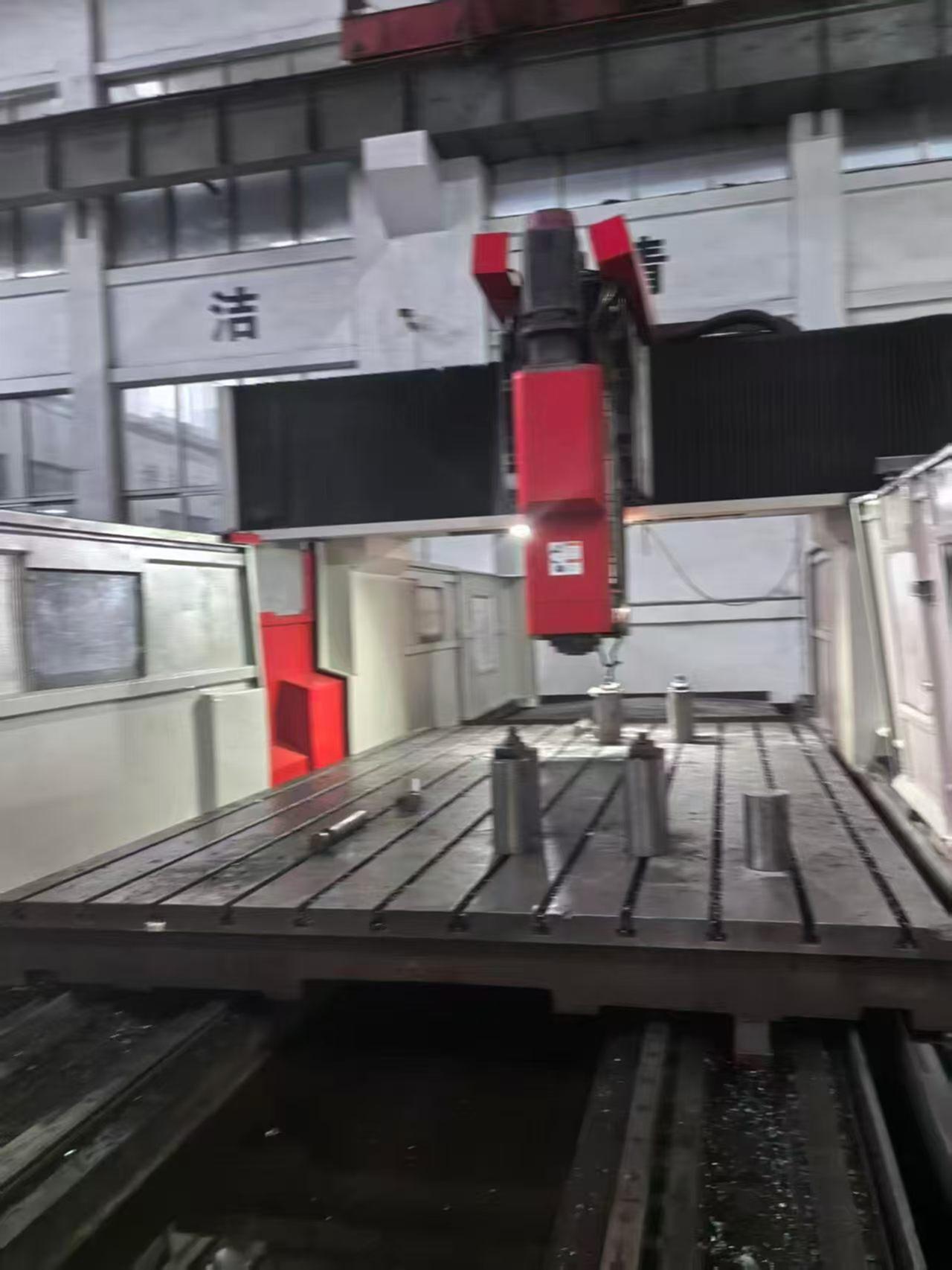 亚崴4025龙门加工中心
