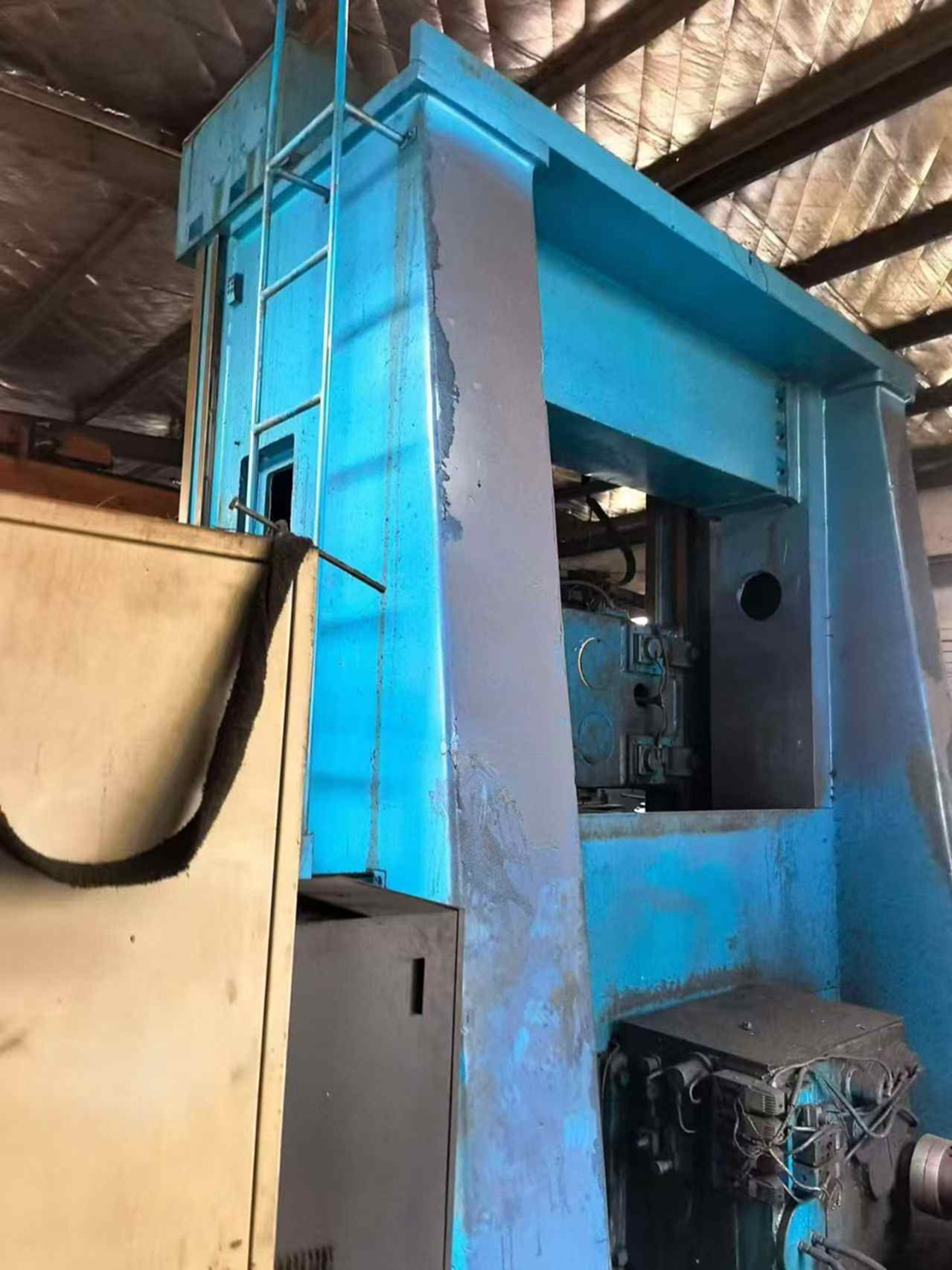 青岛永基5225立车
