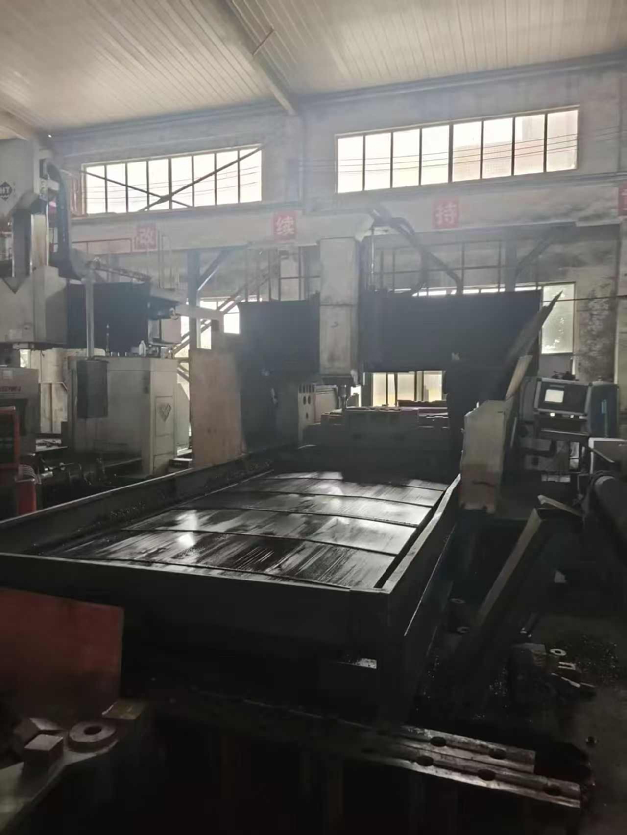 重庆硬汉5028龙门加工中心
