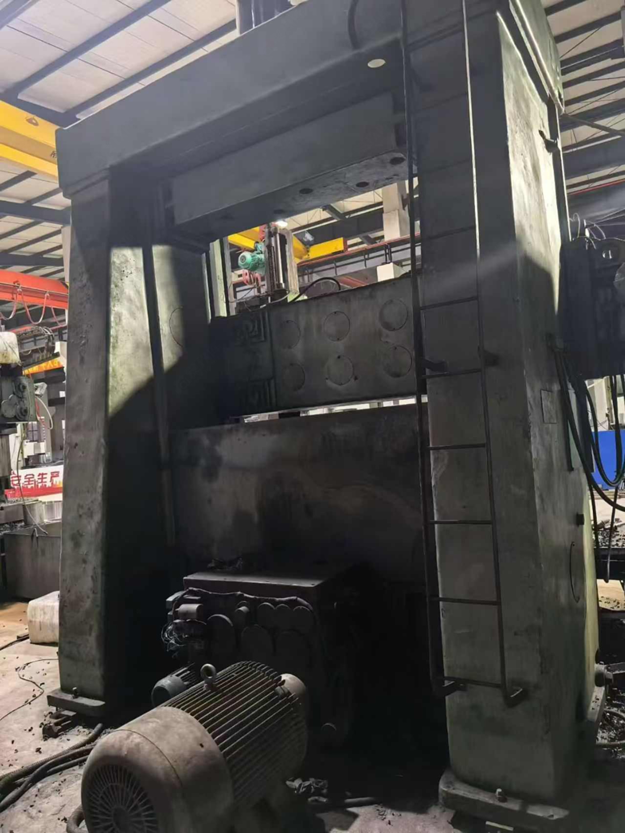 5225瓦房店立车