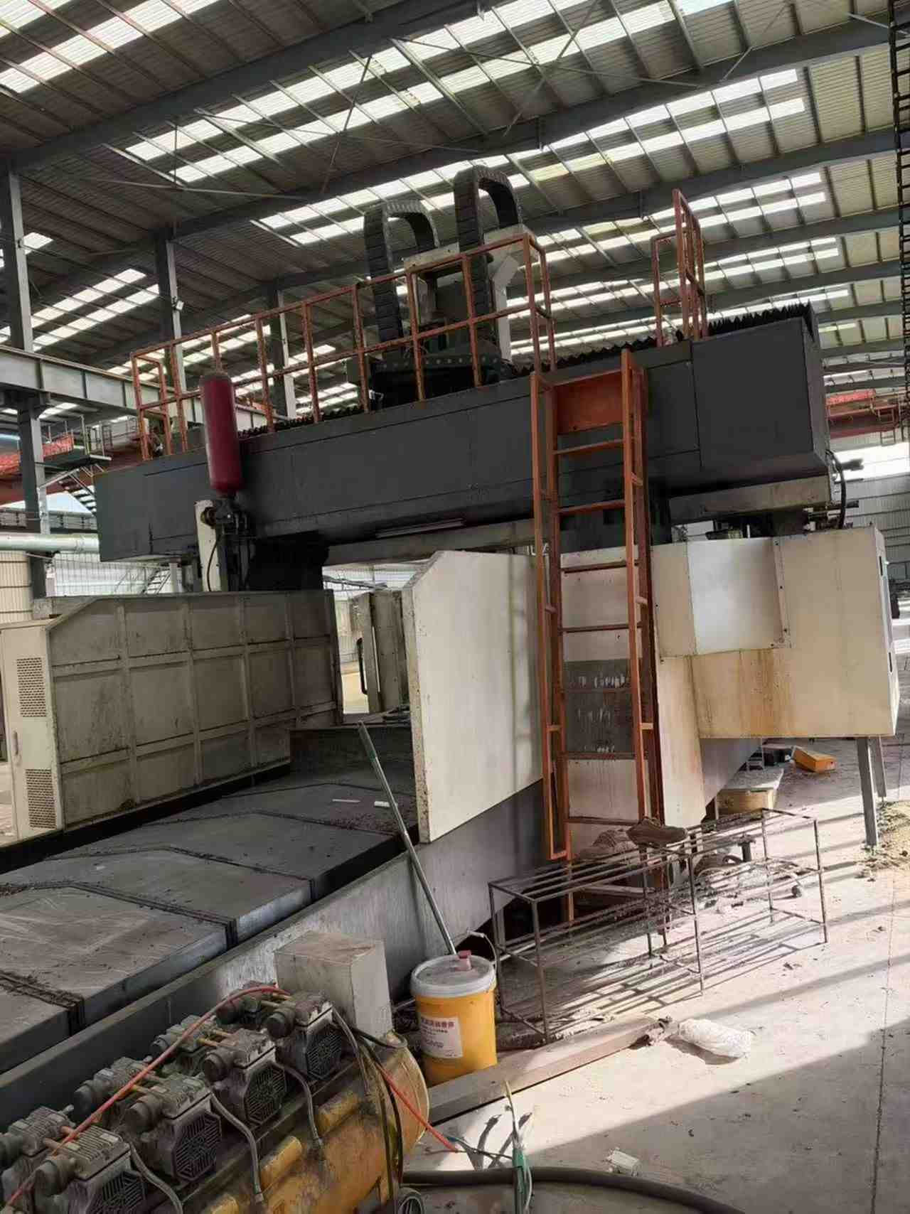 江苏久勋4022龙门加工中心