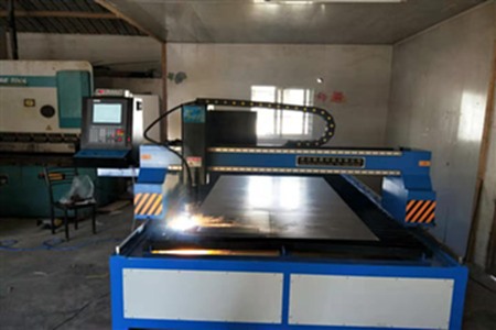 二手数控等离子切割机.jpg