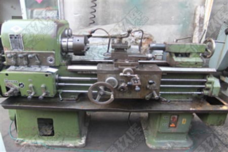 二手數(shù)控車床.jpg