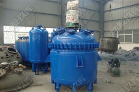 二手高压加氢反应釜 二手高压加氢反应釜.jpg