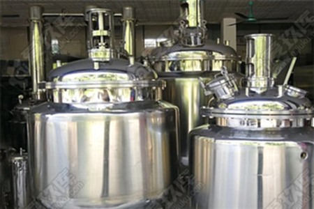 二手加氢反应釜 二手加氢反应釜.jpg