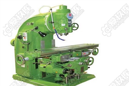 二手万能铣床 二手万能铣床.jpg