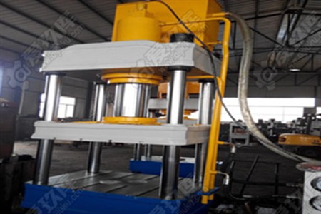 爱玖库 爱玖库.jpg