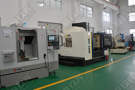 二手卧式加工中心.jpg