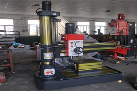 二手摇臂钻 二手摇臂钻.jpg