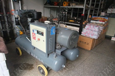 二手节能空压机 二手节能空压机.jpg