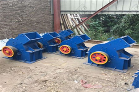 二手锤式破碎机 二手锤式破碎机.jpg