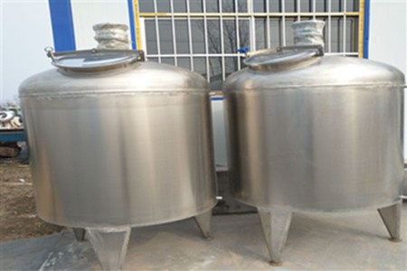 二手不锈钢搅拌罐.jpg