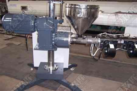 二手挤出机 二手挤出机.jpg