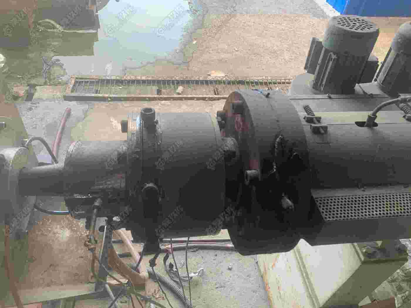 二手擠出機