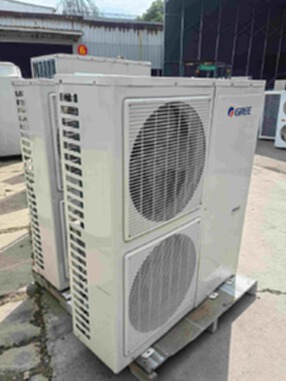 出售二手格力12-15Kw中央空调分体式家用户式水机