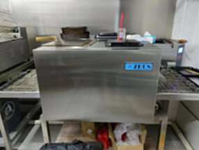 出售二手制作披薩設備生產線披薩設備飲料設備廚房設備其他食品機械