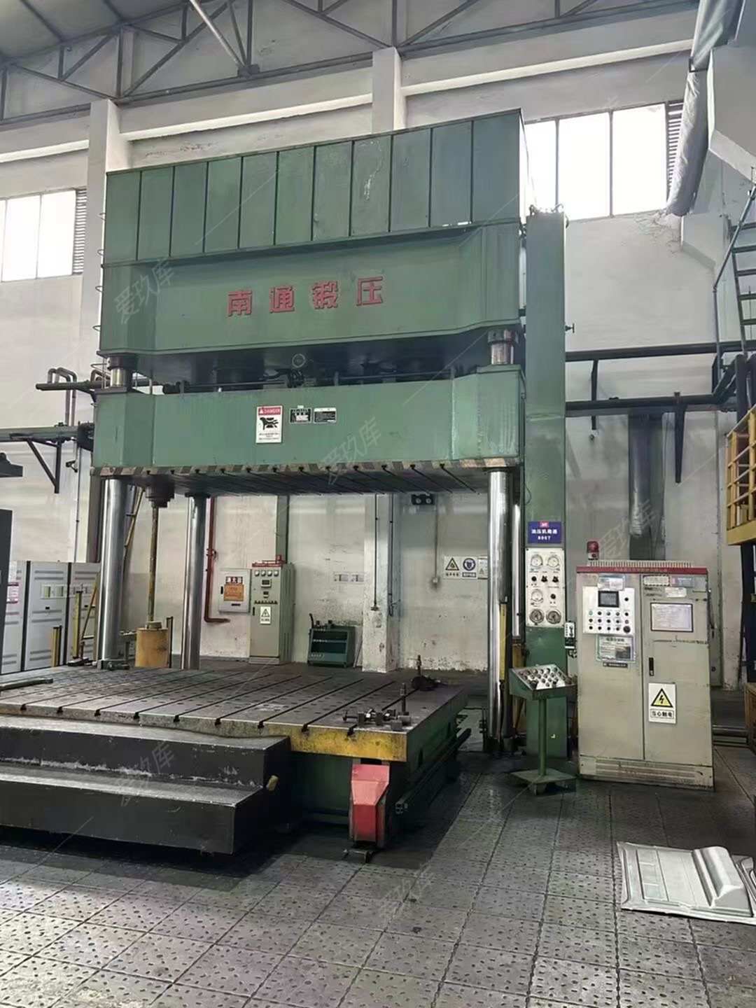 二手液壓機(jī)