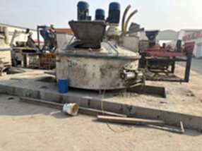 出售二手成都久和1500行星立轴搅拌机