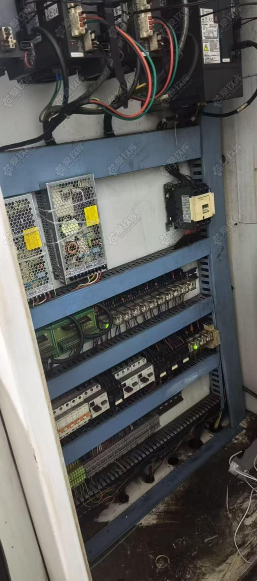 二手立式加工中心