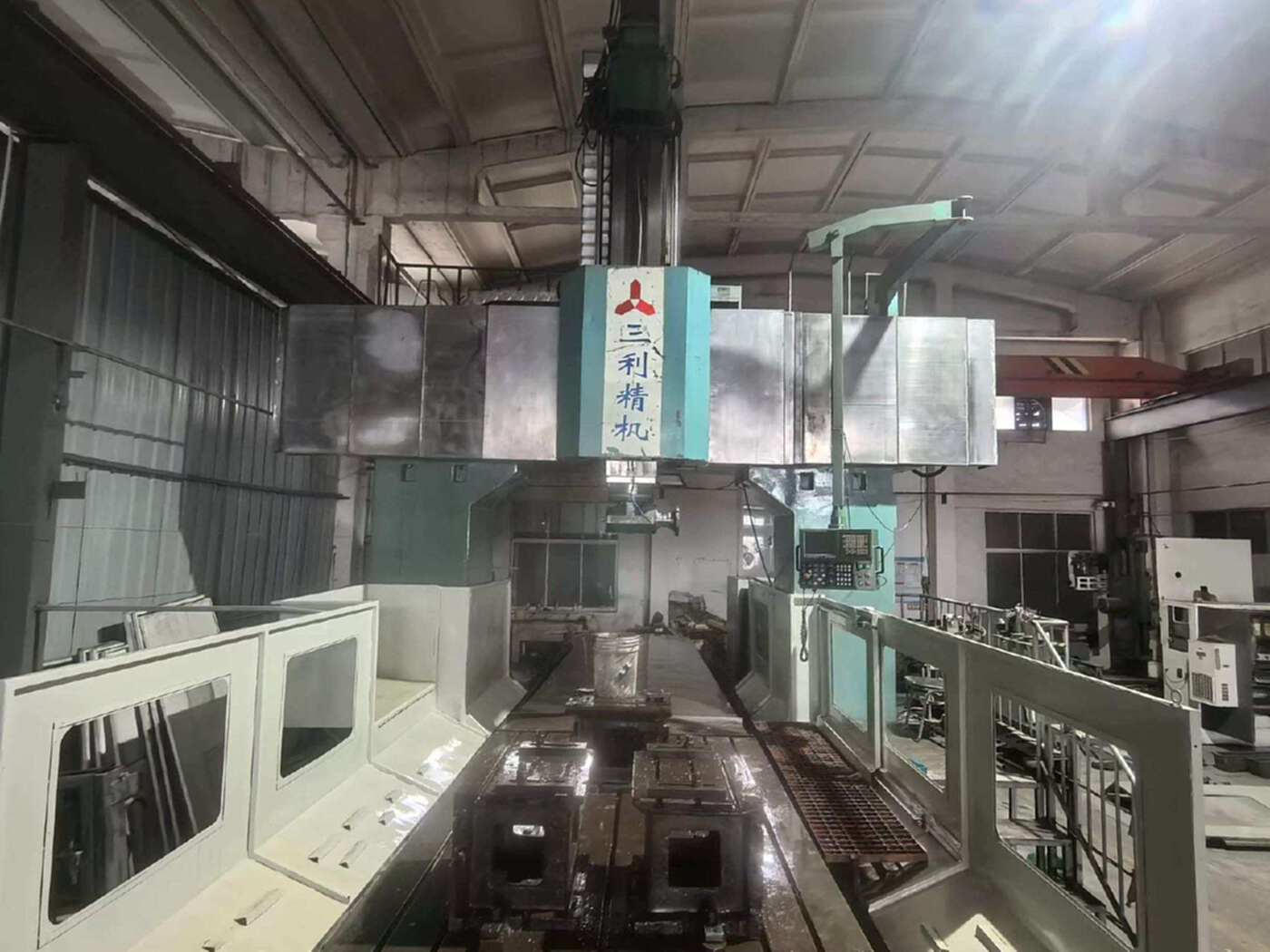 三利5027龙门加工中心