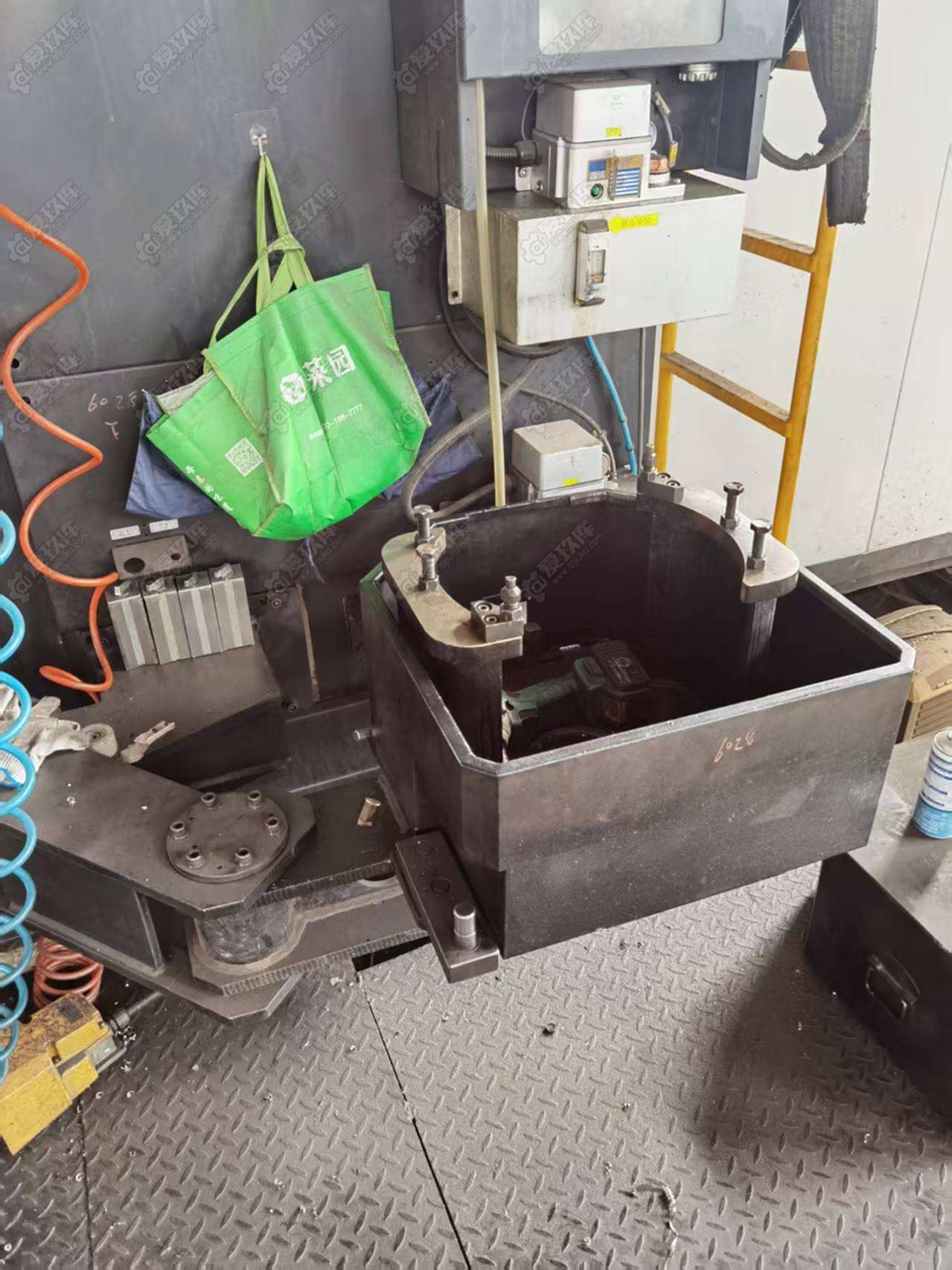 国盛6028 龙门加工中心