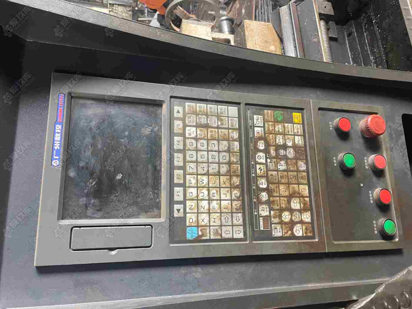沈阳6180普车