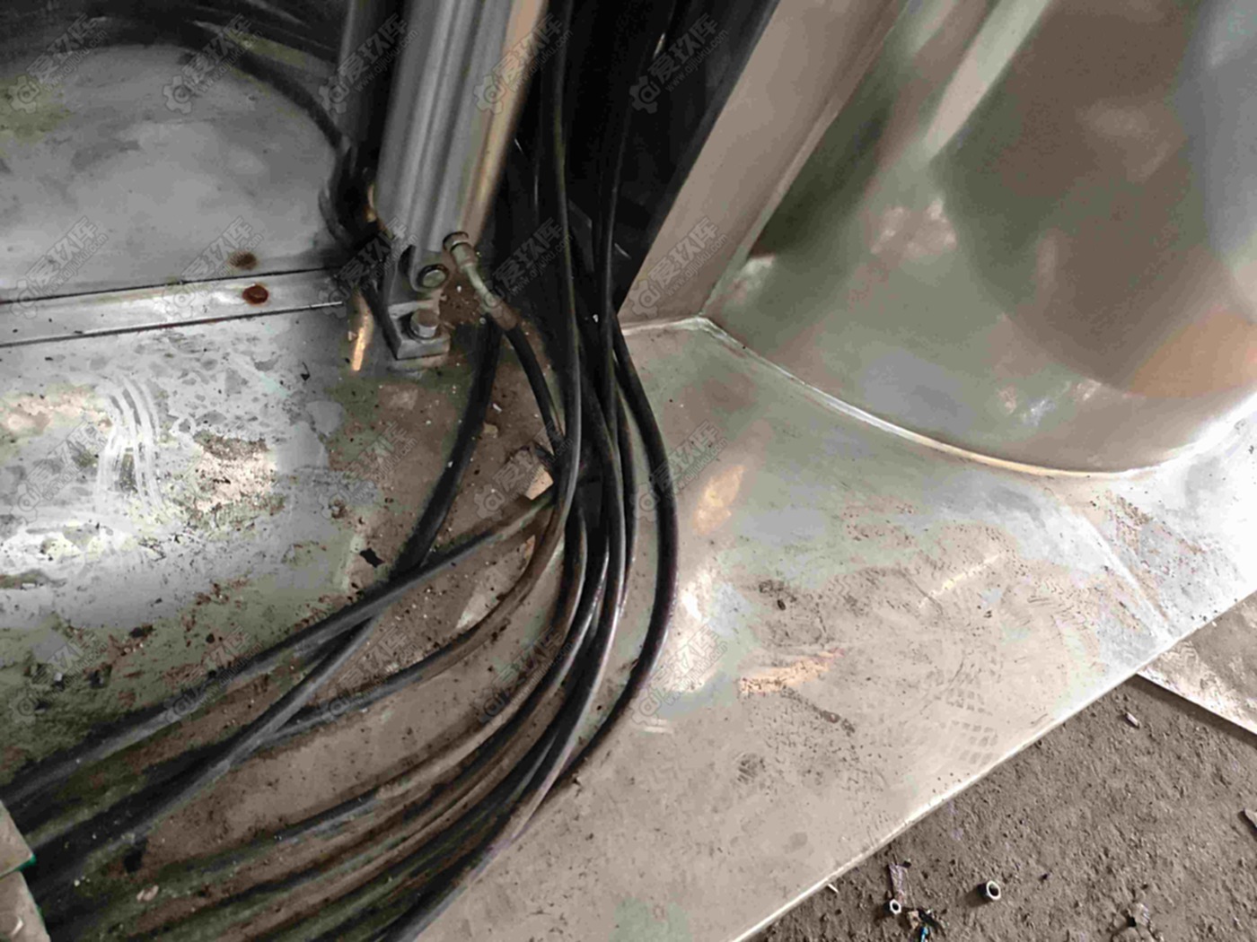 赛德力LGZ1250平板式全自动刮刀下卸料离心机离心机