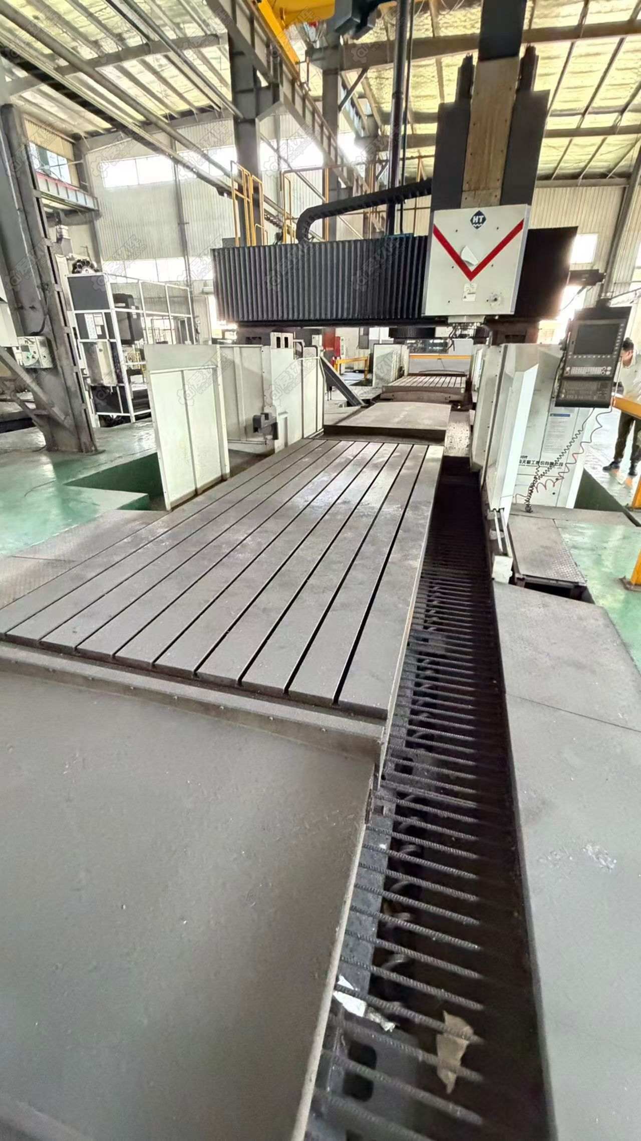 海天5028龙门加工中心