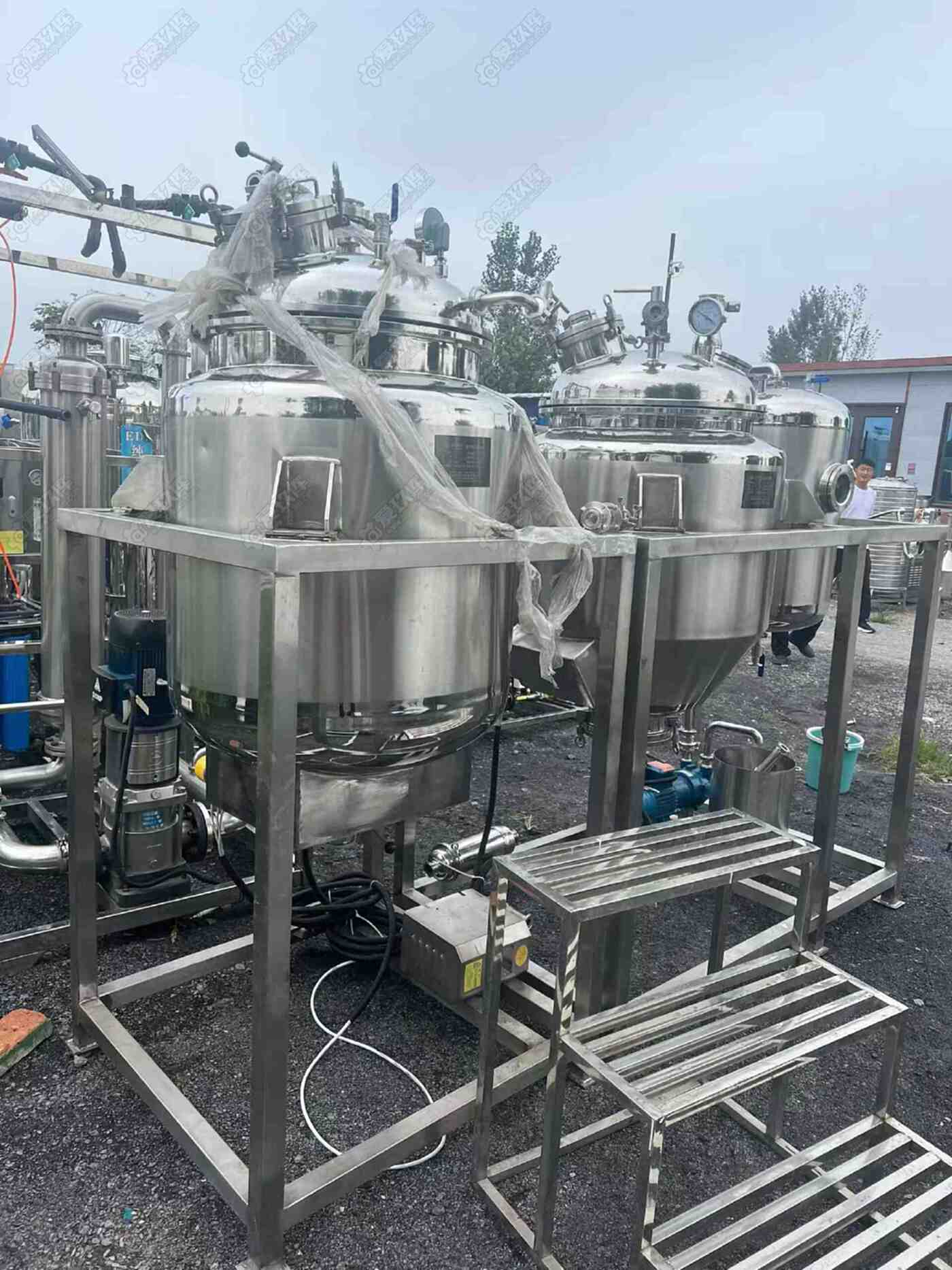 温州市远中机械有限公司200L多功能提取浓缩机组 其他化工设备