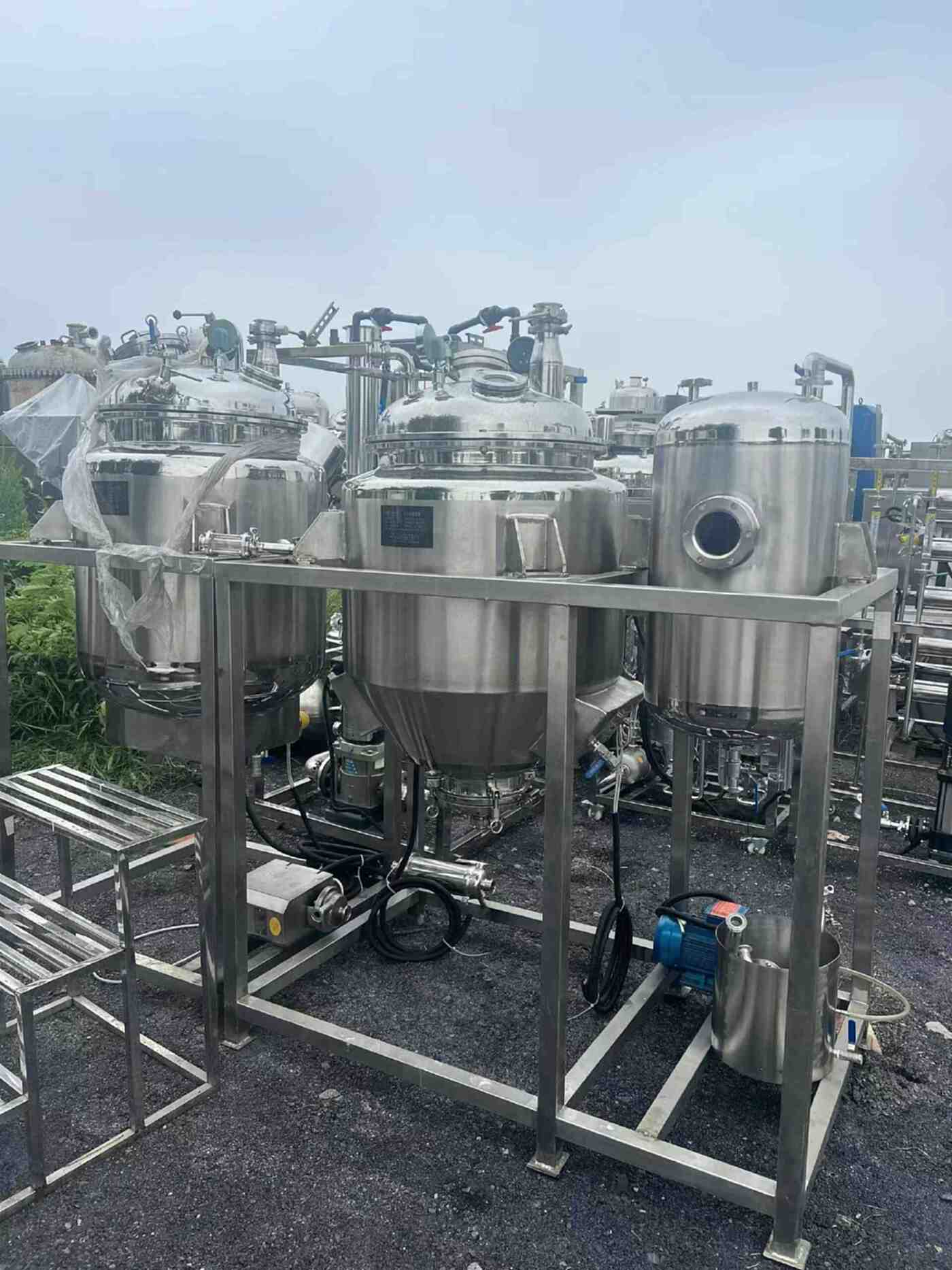 温州市远中机械有限公司200L多功能提取浓缩机组 其他化工设备