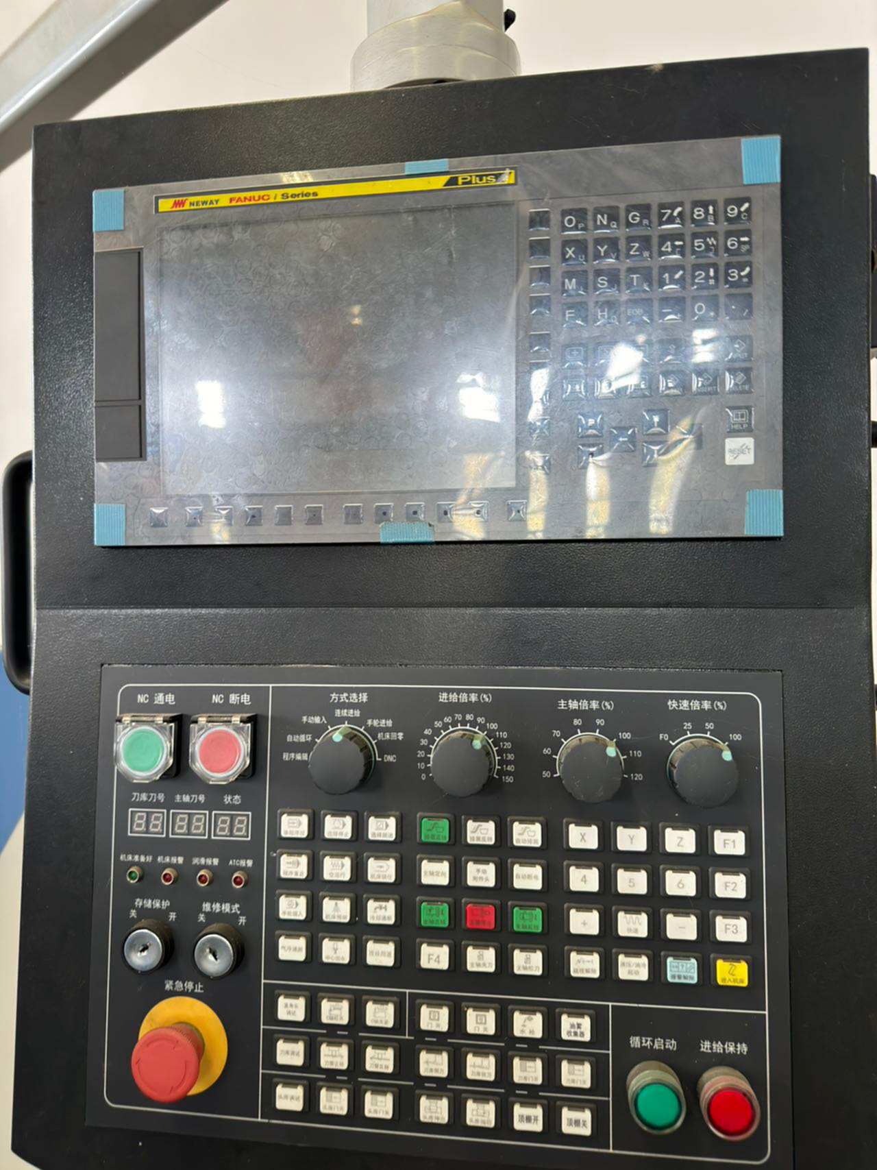 纽威3020型材加工中心