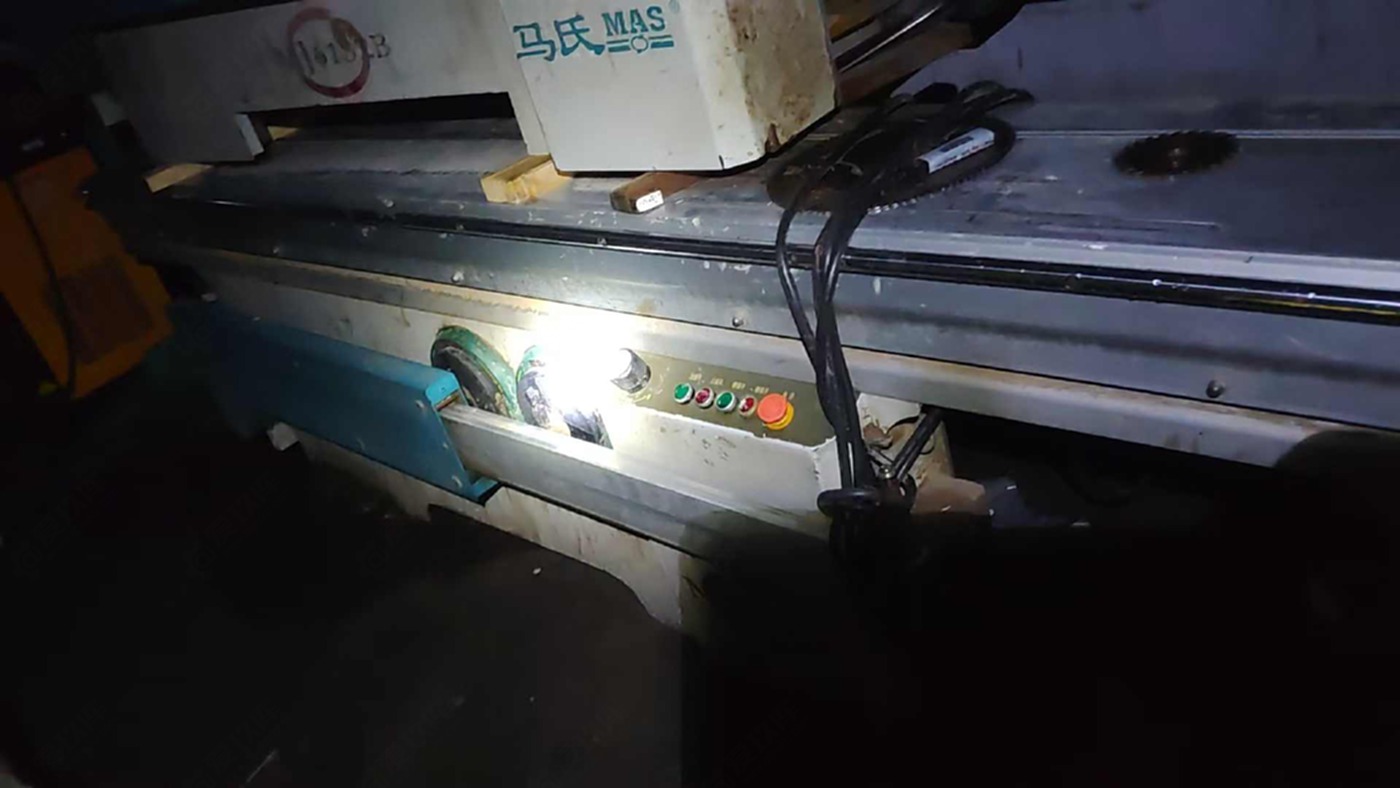 马氏MJ6132D 推台锯